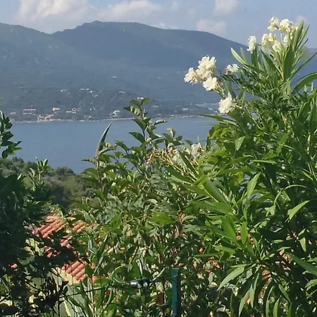 Apartamento Panoramic Seaview Tiuccia